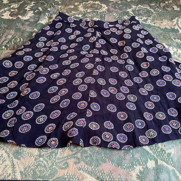 Vintage Y2K A Line Button Closure Geometric Banana Republic Skirt Size 4 Multi - Picture 2 of 10